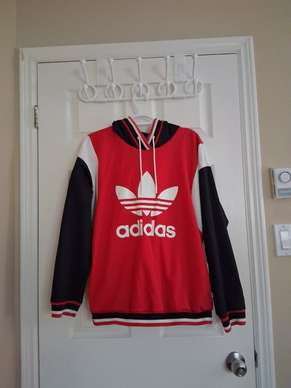 Adidas Originals Women's Unisex Size Medium Varsity Trefoil Colorblock Hoodie - Picture 3 of 14